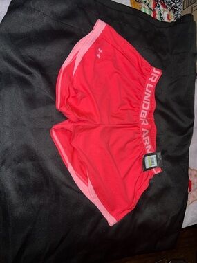 Under Armour Women’s Pink play it p 2.0 Shorts nwt med